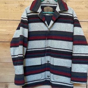 100% Wool Woolrich jacket. PERFECT CONDITION